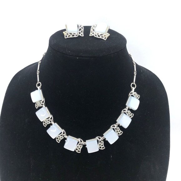 Vintage CORO Necklace Blue Square Lucite Moonglow Necklace and Clip Earrings - Picture 4 of 8